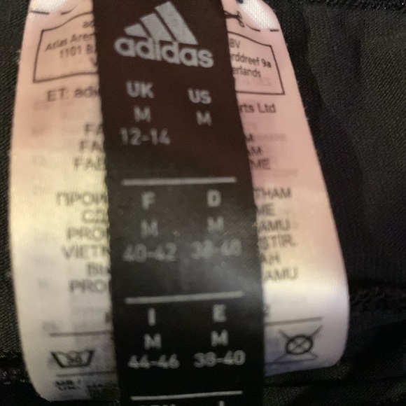 Adidas women’s leggings - Picture 5 of 7